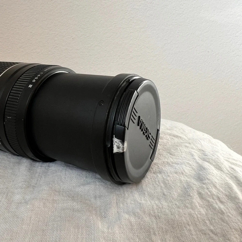 Canon EOS Rebel XT 350D DSLR Camera w/ Sigma 75-300mm f/4-5.6 Lens EF